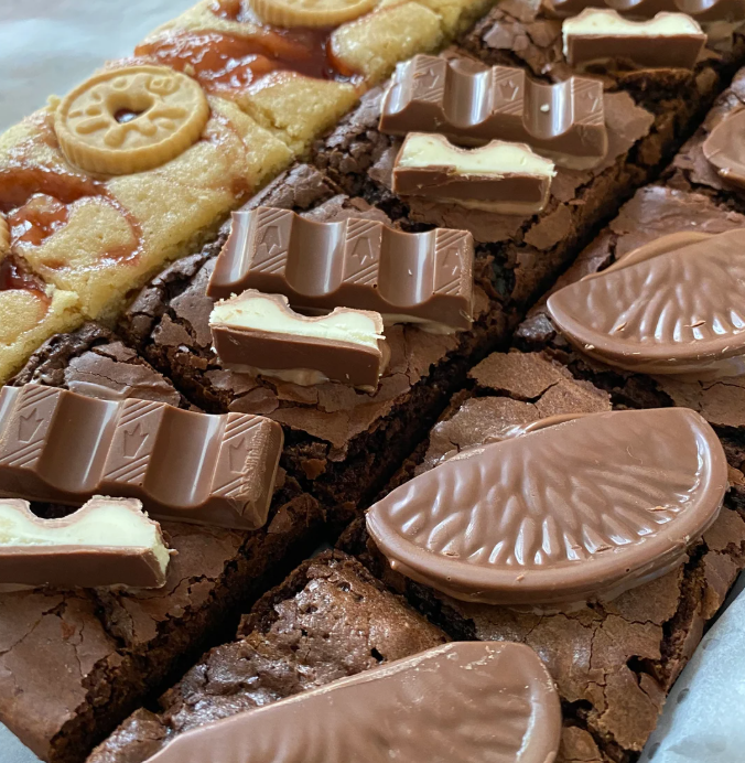 4 Brownie & Blondie Treat Box | Sarah Bakes